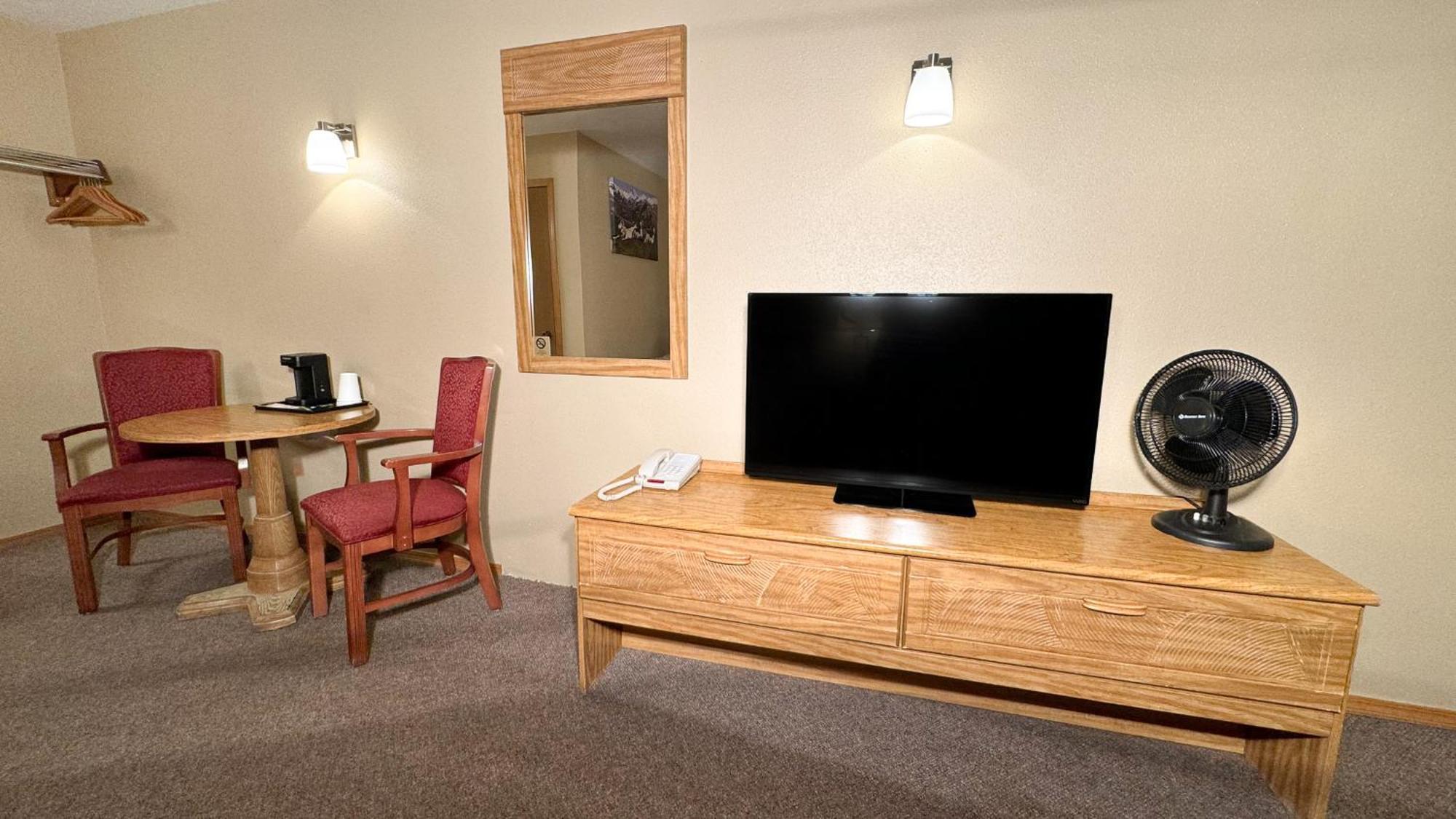 Young'S Motel Tok Eksteriør bilde